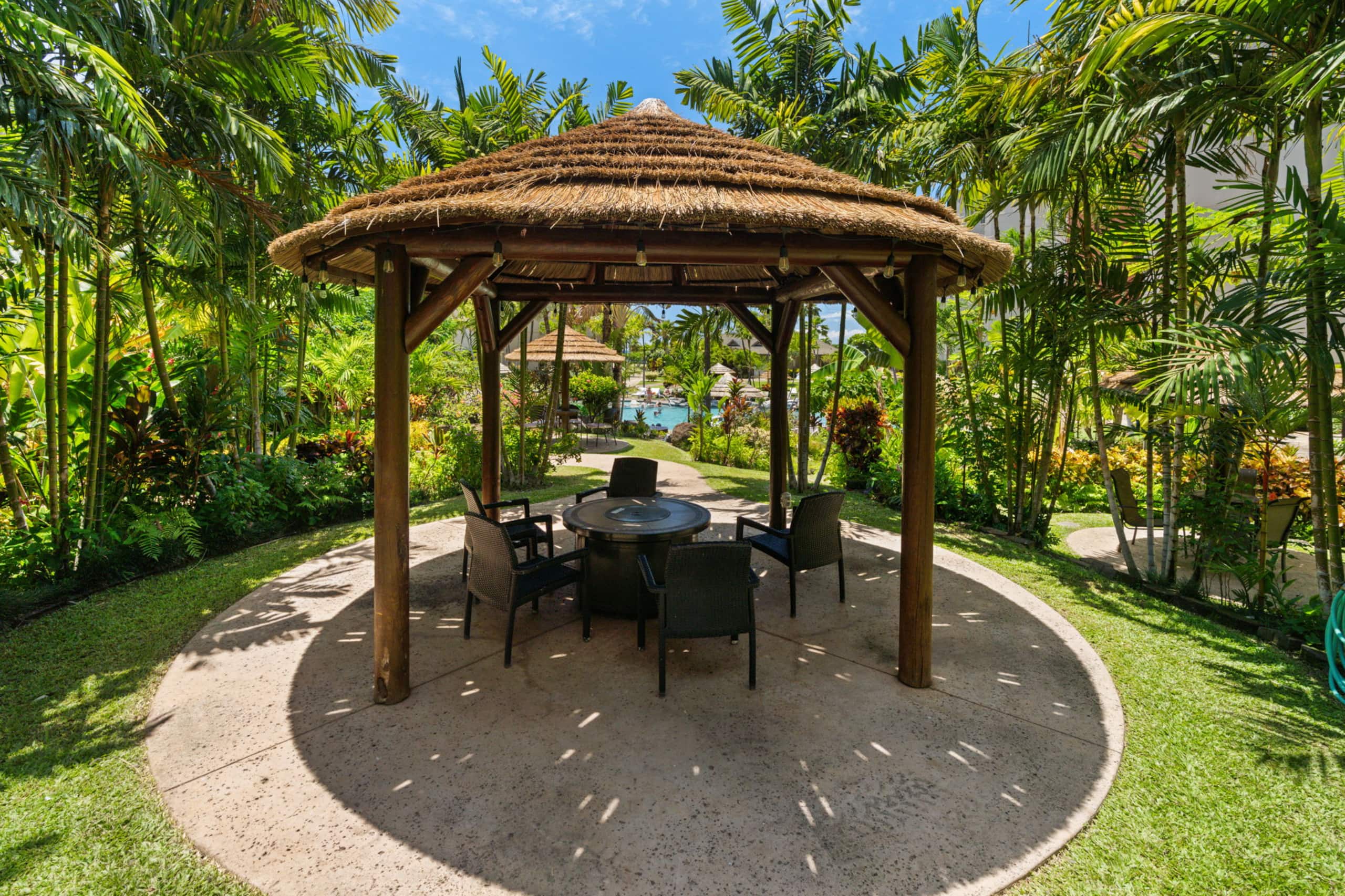 Condo in Lahaina · ★5.0 · Studio · 1 bed · 1 bath - Image 44