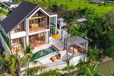Hidden Gem 3BR Designer Villa Infinity Pool Views