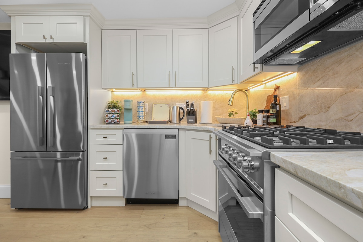 Top performing Airbnb: North End Entire House Downtown/TD Garden in Boston