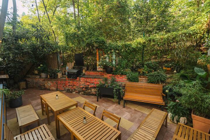 Cheap accommodation for group in Prague gallery image 5