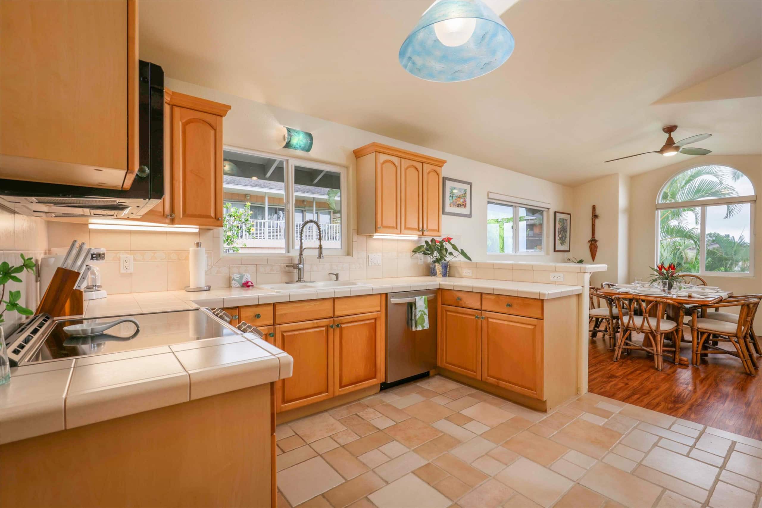 Home in Kailua-Kona · ★5.0 · 3 bedrooms · 4 beds · 2 private baths - Image 13