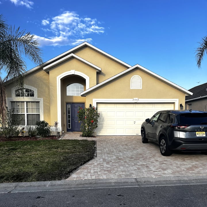 Top Class 4 Bedroom Villa Near Disney Area - Lake Eva, FL