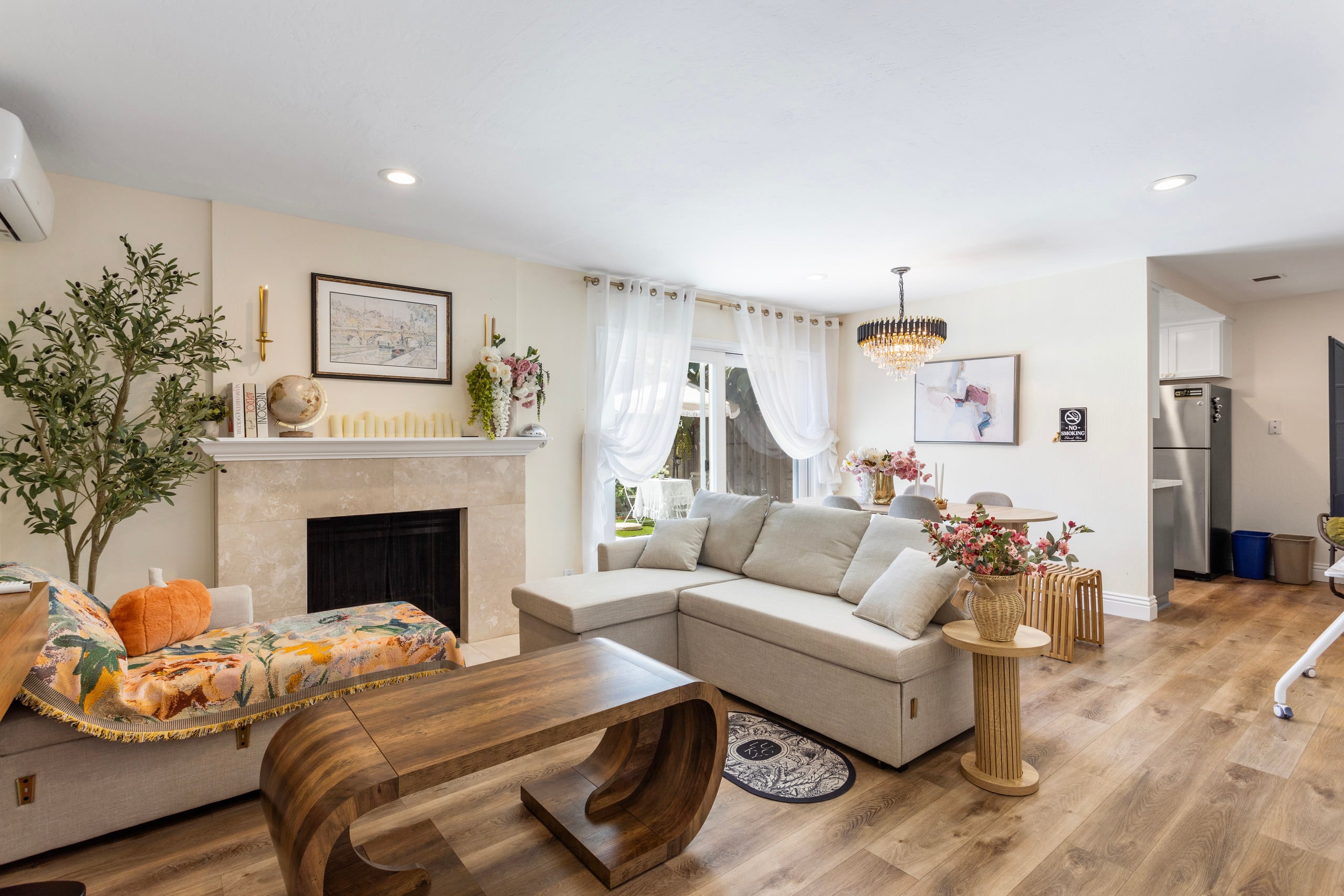 Peaceful 3BR Duplex, Private Yard, Near Tech Hubs - Photo 9