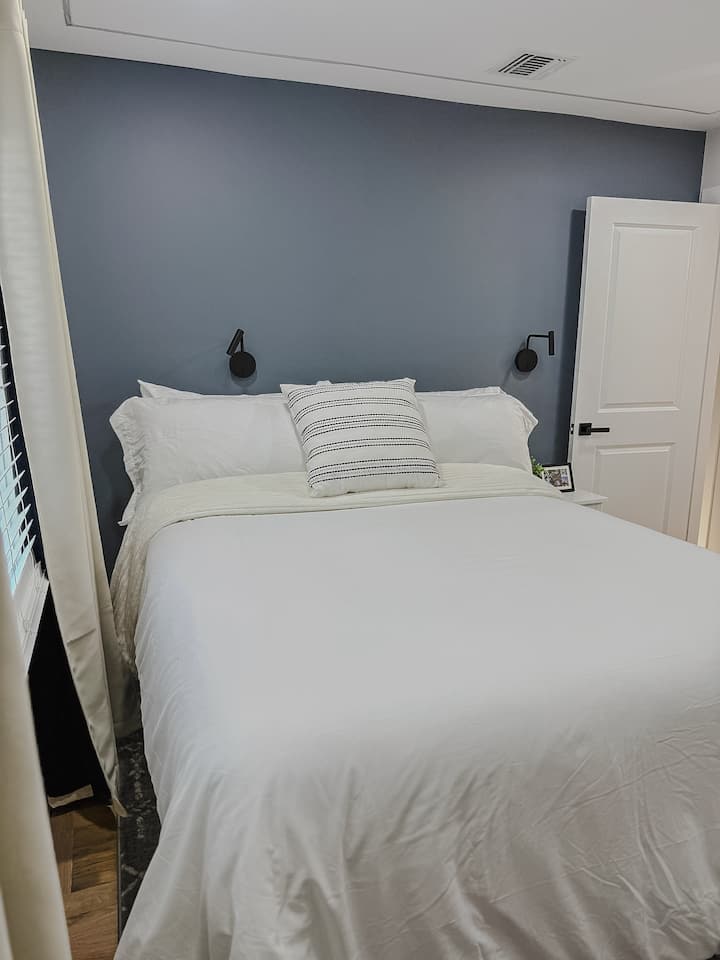 საძინებელი 1