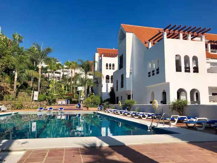 Marbella Classic | Duplex W/ Pool Near Beach - Marbella