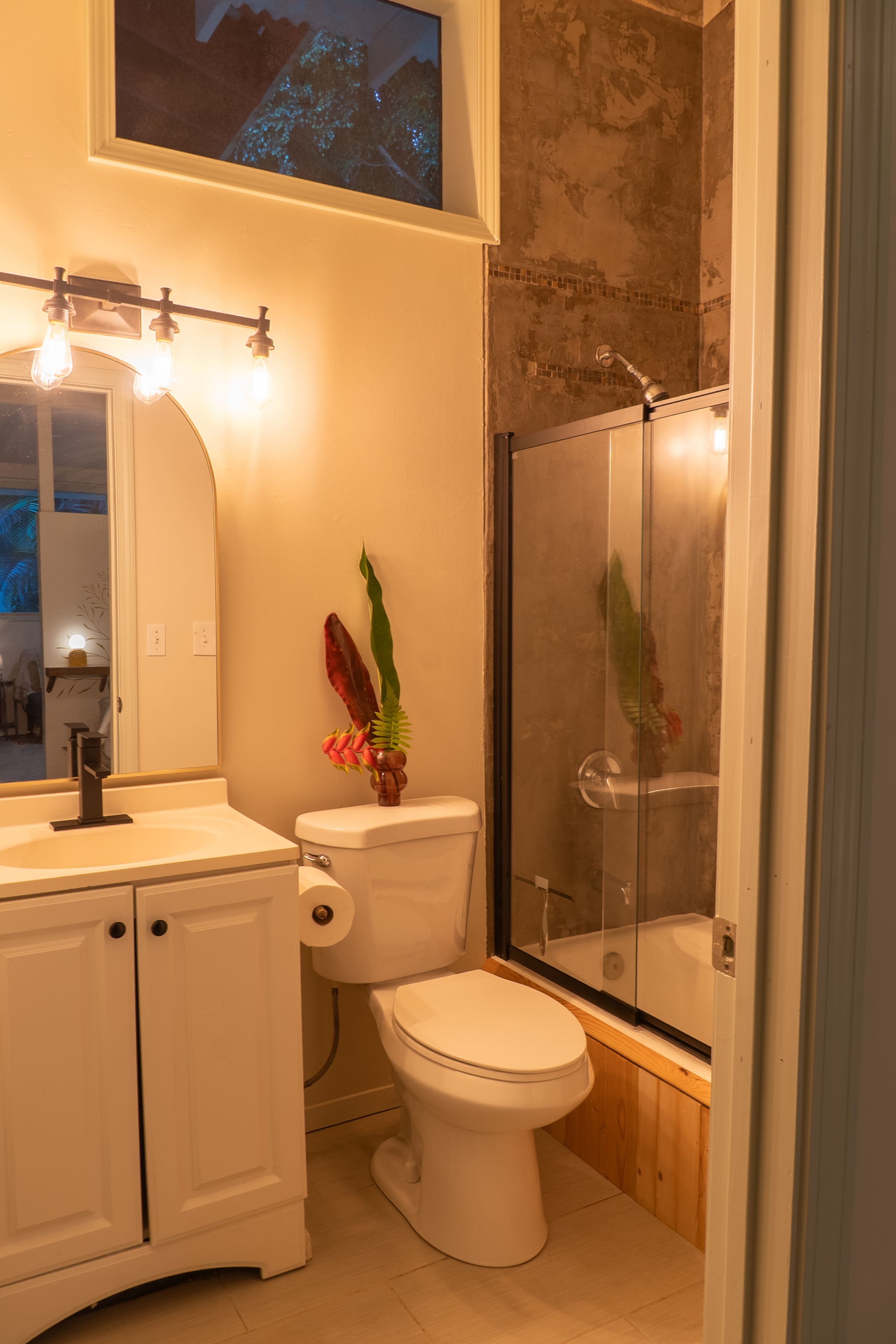 Home in Kurtistown · ★4.85 · 1 bedroom · 2 beds · 1 private bath - Image 17