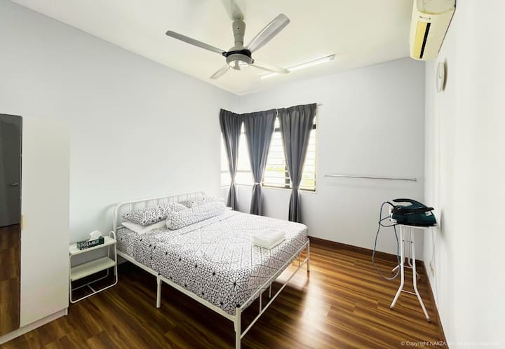 غرفة النوم 1