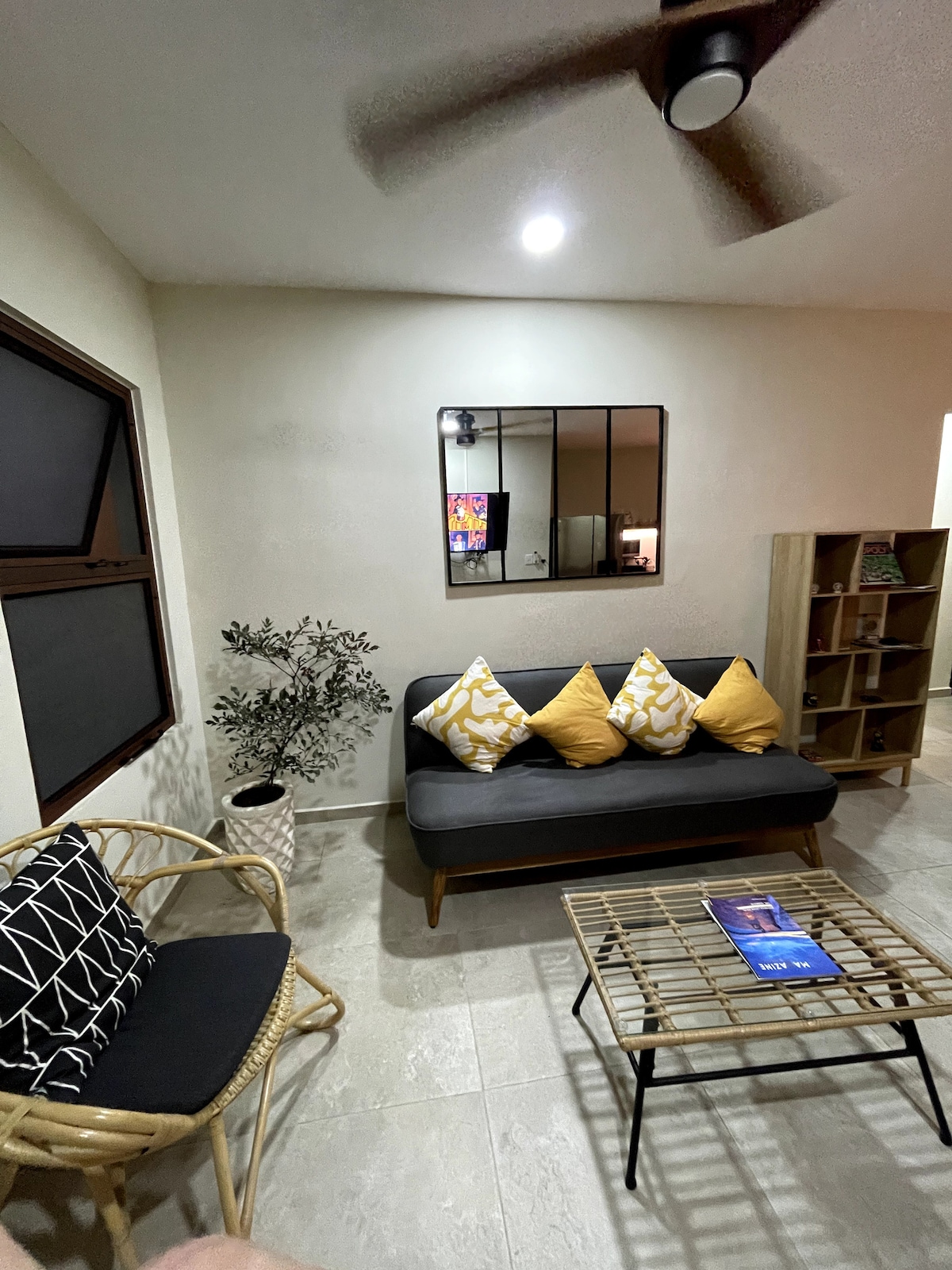 Successful Airbnb property: Cozy and comfortable apartment in the best area of Merida. in Fraccionamiento San Pedro Cholul