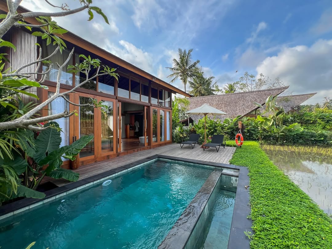Villa in Gianyar · 1 bedroom · 1 bed · 1 private bath, сопоставимый объект Airbnb