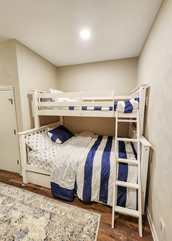 საძინებელი 3