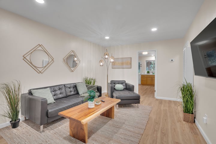 2bed Apt Three (3) Blocks From Downtown Martinez - ベニシア, CA