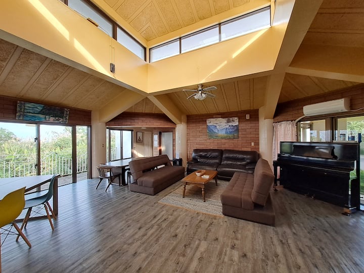 16名宿泊可・6個室2トイレ別2シャワー・ 本部町広々ゲストハウス