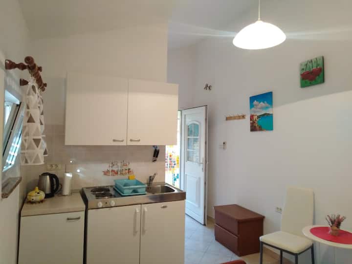 Studio Apartment Lili 2, (Accomodates 2) - Umag