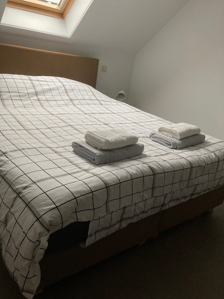 საძინებელი 2