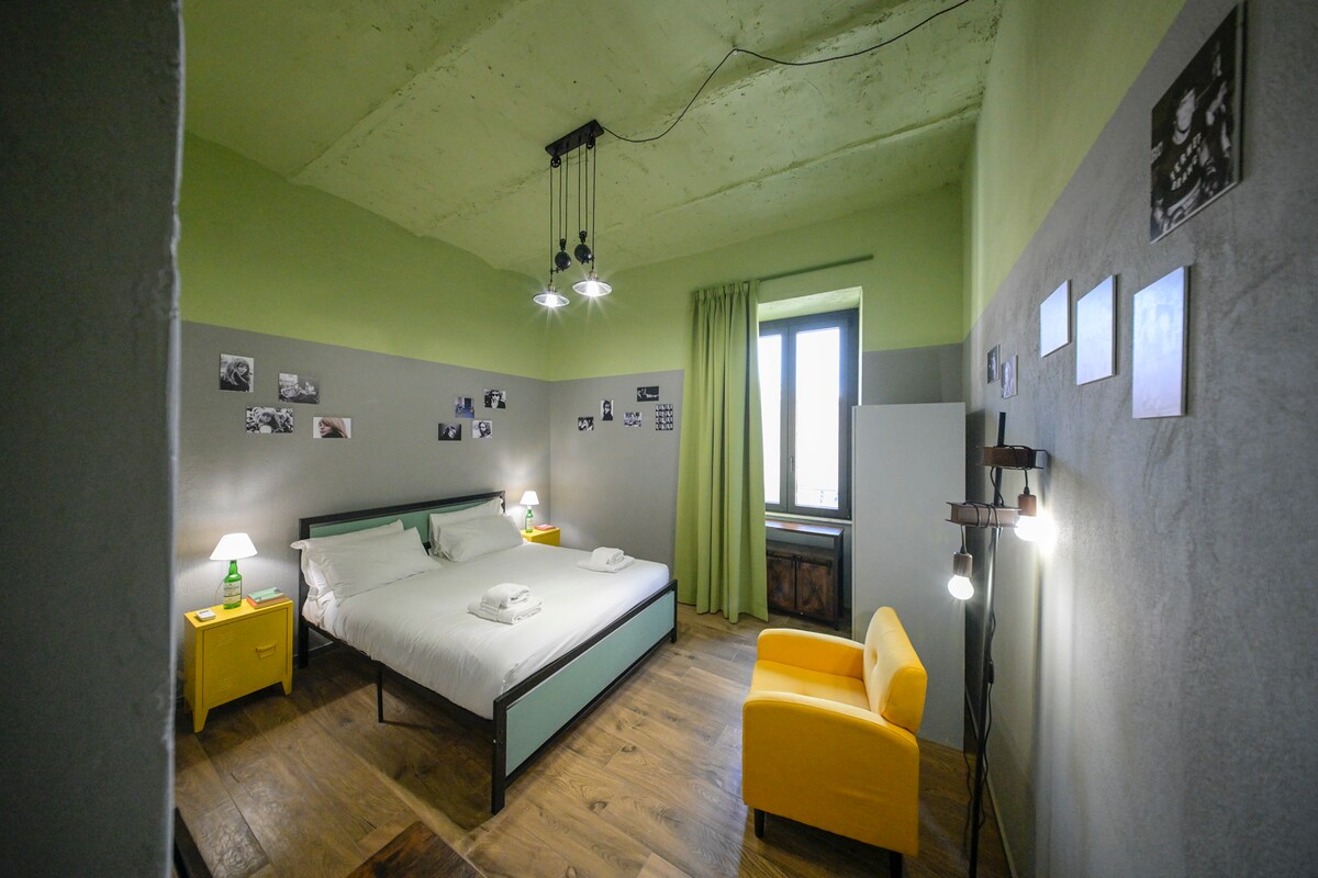 غرفة النوم 2