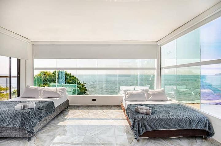 Soba | Četvrti kat: 3 bračna kreveta (152x204) | kauč | privatna kupaonica | Wi-Fi | privatni balkon ✅