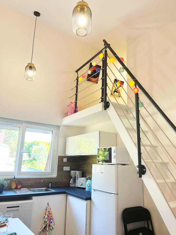 طابق نصفي مع 2 مرتبة 140*190 سم 