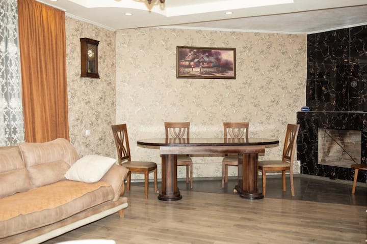 Salon 2