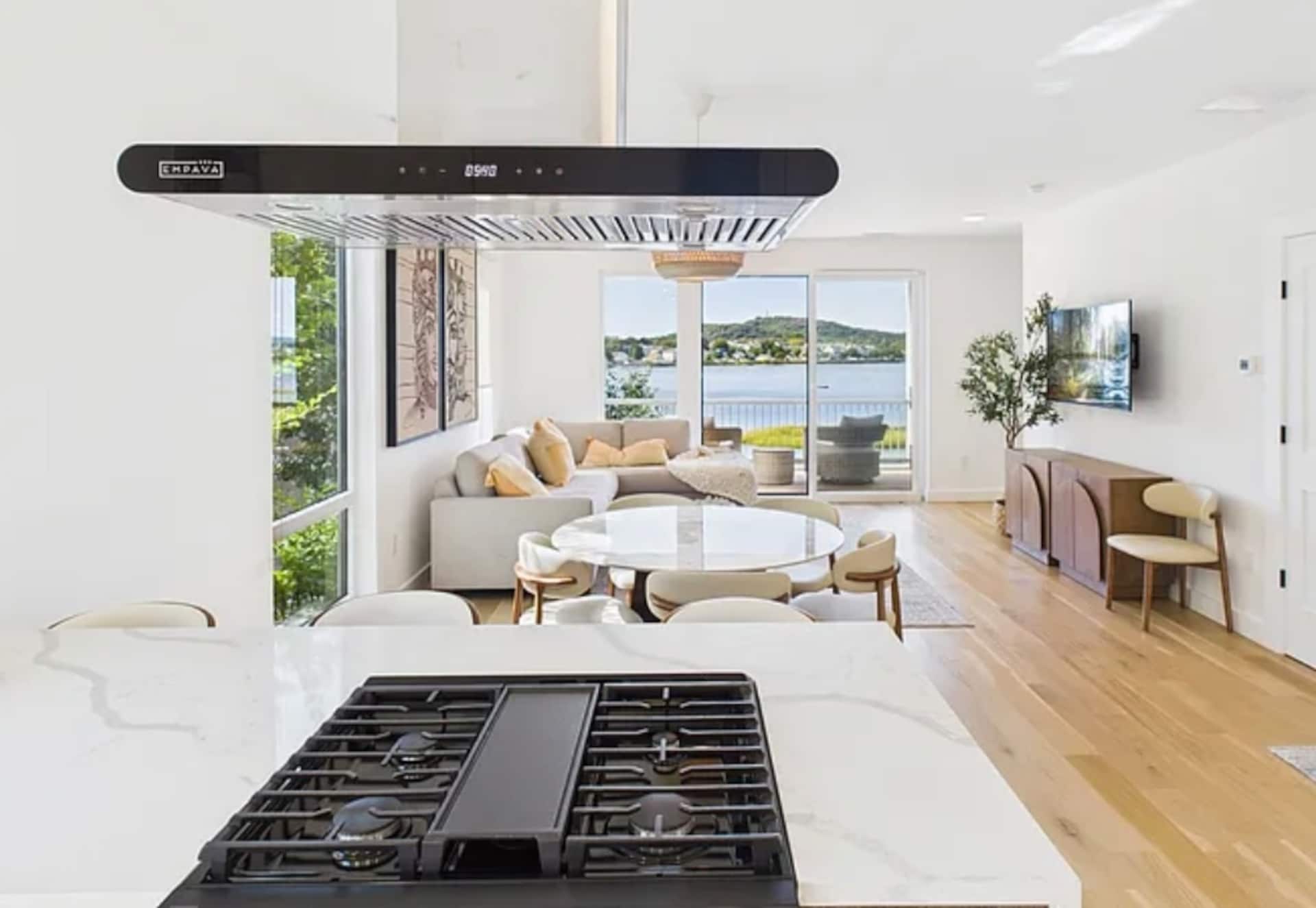 Modern living on the River