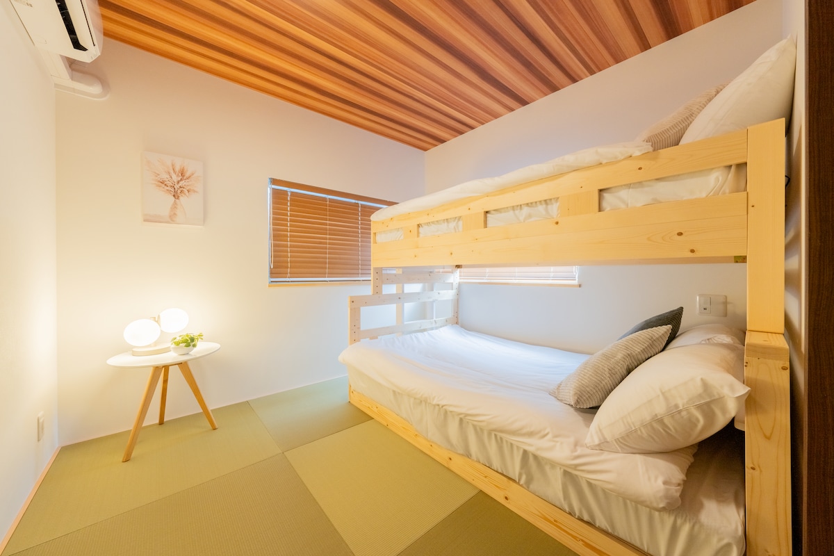 საძინებელი 4