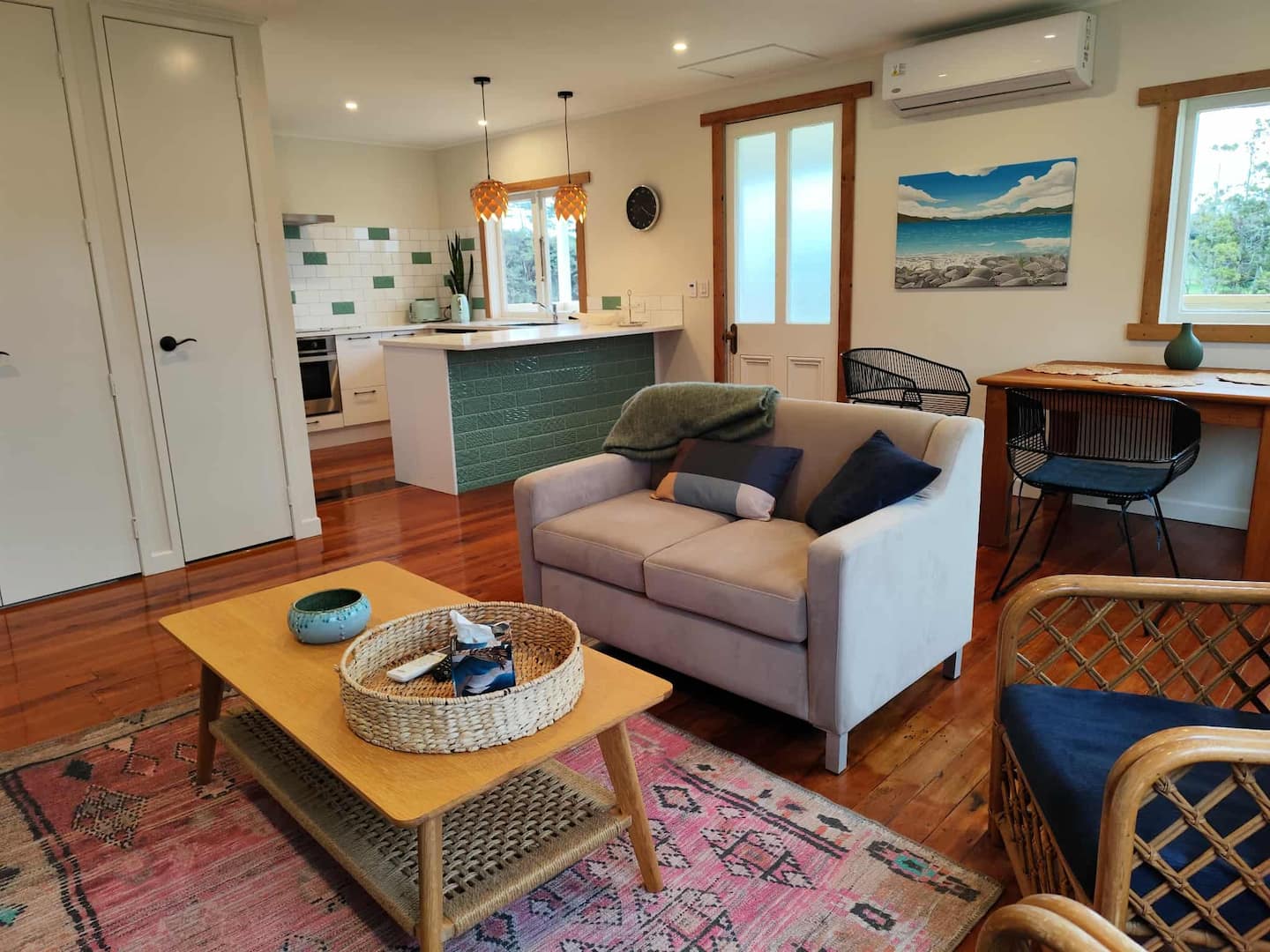 Country Cottage Near The Sea. 2
