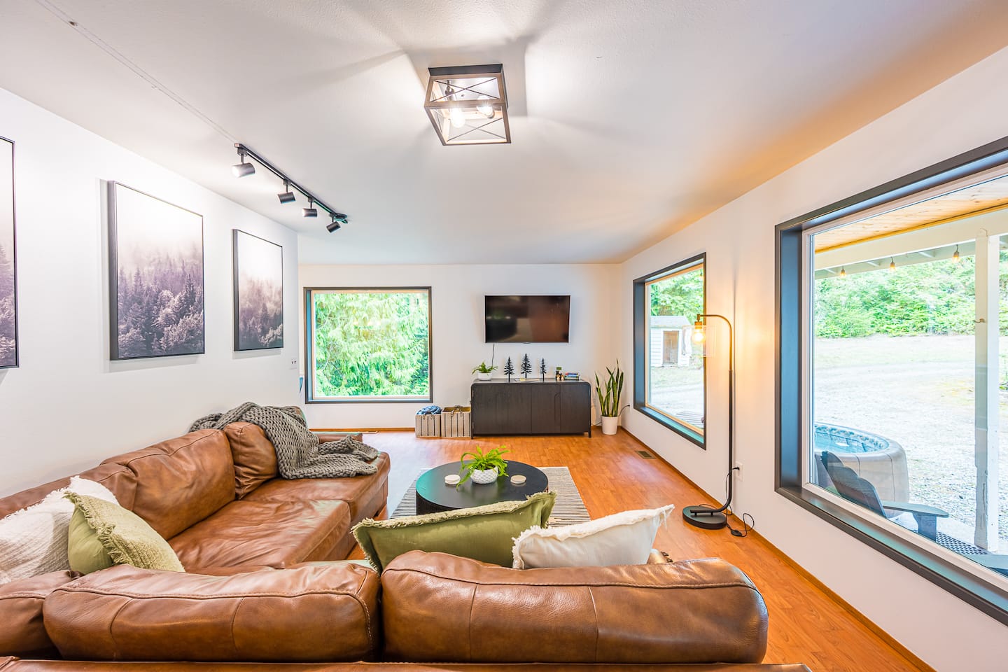 Fern House Sequim Olympic National Park photo 3