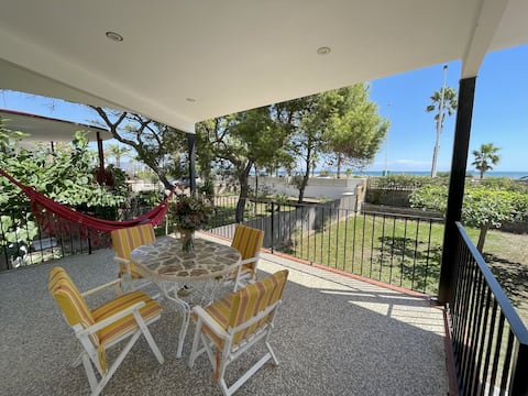 Beach house with garden