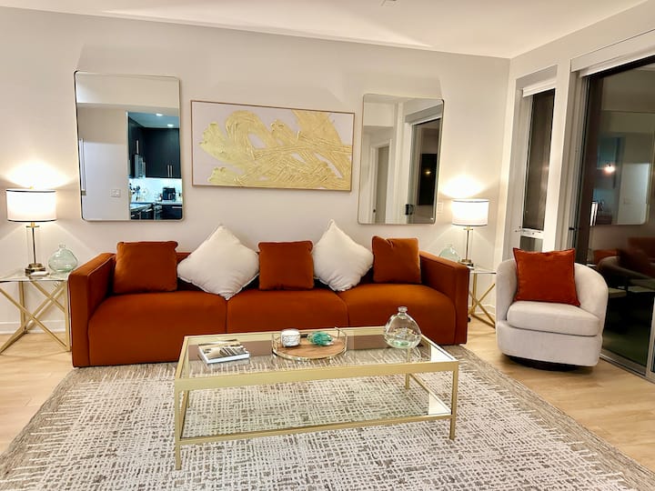5-star Location W/ City Views 2bd/2ba W/ King Beds - 聖莫尼卡