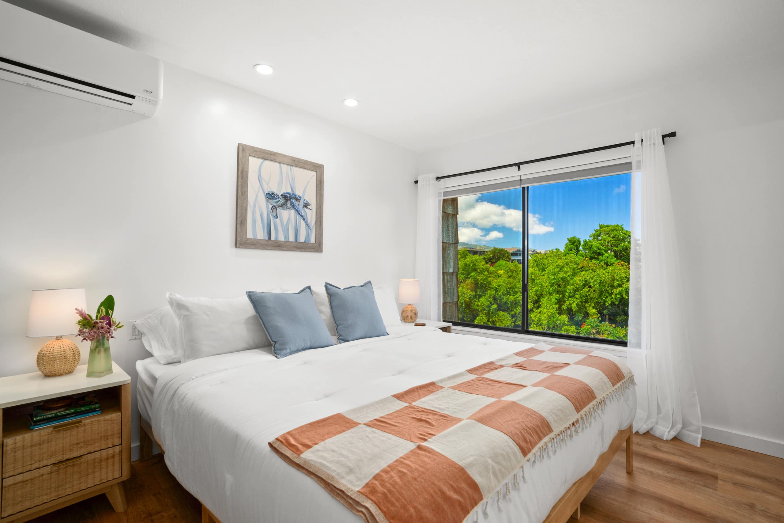 Condo in Princeville · ★4.96 · 1 bedroom · 2 beds · 1 bath - Image 11