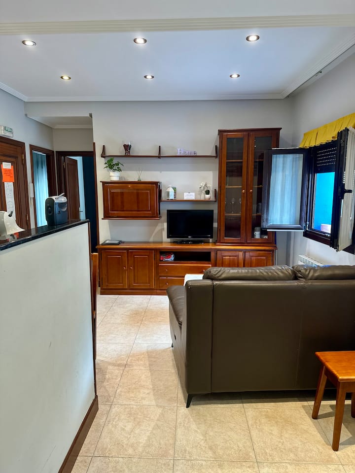 Apartamento Familiar Y Céntrico. (1ª Piso) - Zarautz
