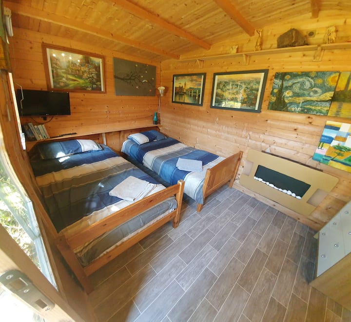 The Hoot Hut – Forest & Sea Stay - Lymington