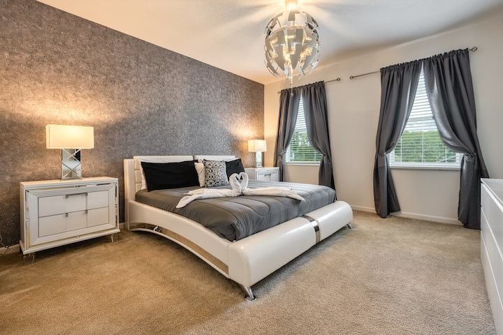 Habitación tamaño king en la planta superior