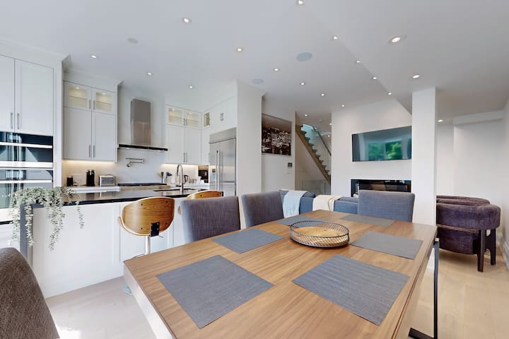 brand new city oasis gallery image 3