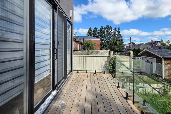 brand new city oasis gallery image 4