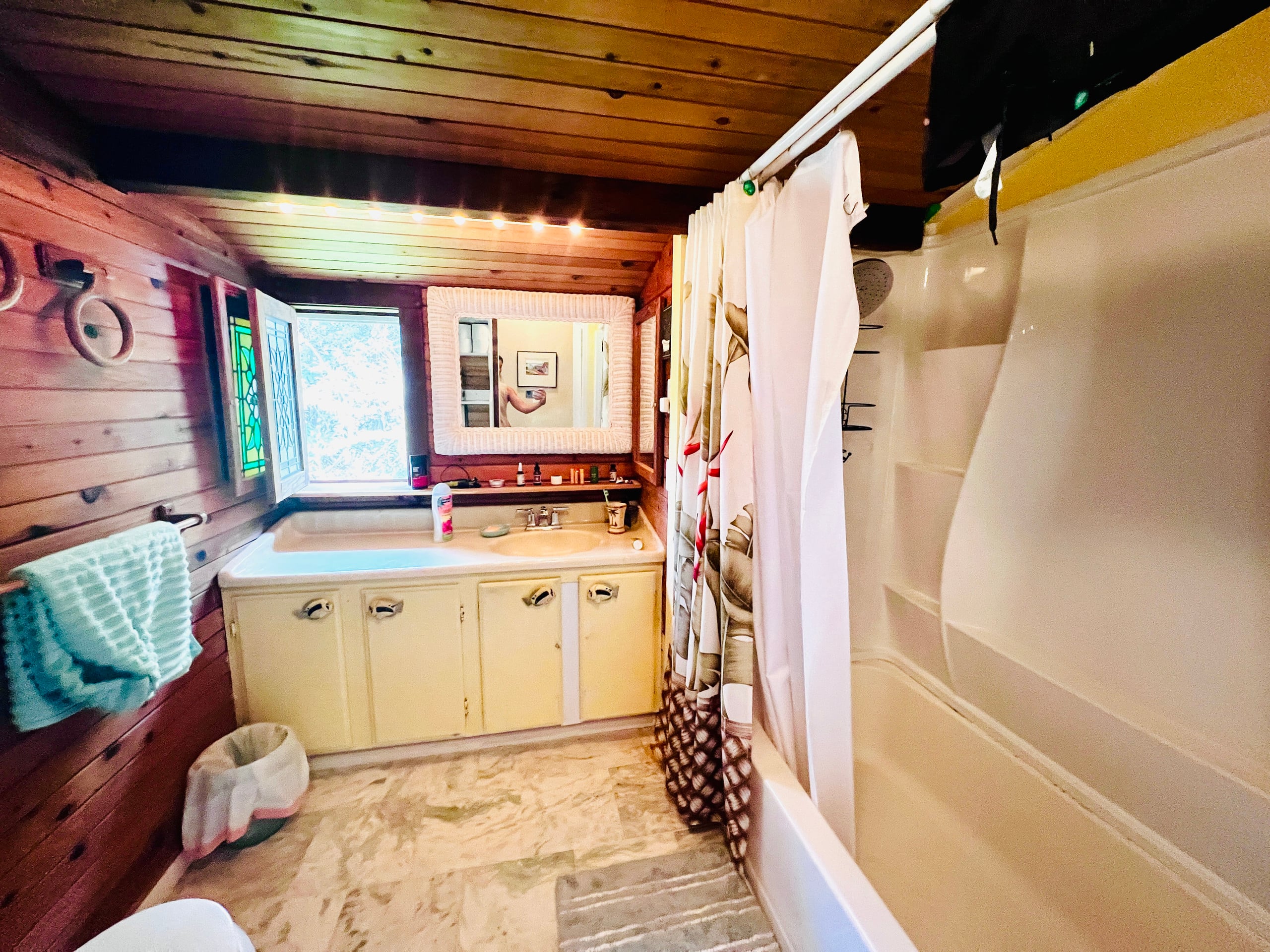 Home in Captain Cook · ★4.69 · 1 bedroom · 1 bed · 1 private bath - Image 7