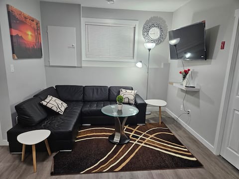 Top performing Airbnb: Emoji Haven in Blairmore Sector