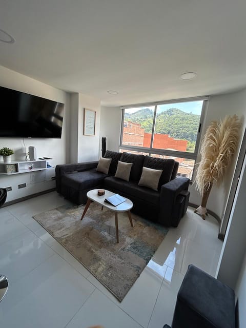 Popular Airbnb listing: New, cozy and modern 4th floor apartment. Ready for you! in Itagüí