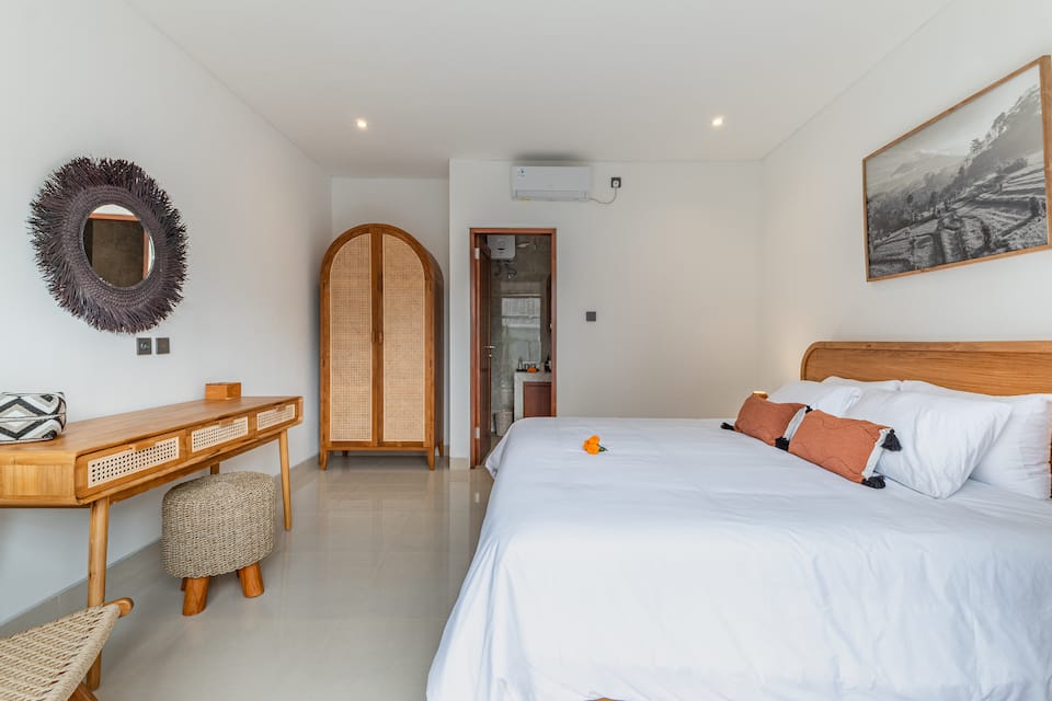 A small modern villa with a games room, South Kuta, Bali, Indonesia, photo 8 of 10