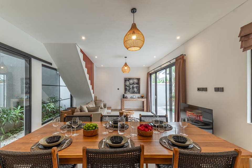A small modern villa with a games room, South Kuta, Bali, Indonesia, photo 5 of 10