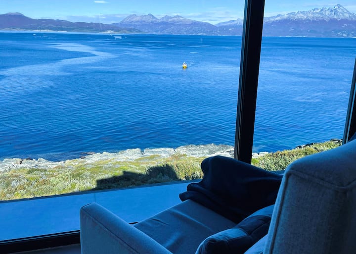 Casa ÁGuila Mora – Costa Susana. - Provincia de Tierra del Fuego