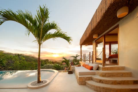 LaBianca Villa · Luxury 4BR Ocean View · Sunset