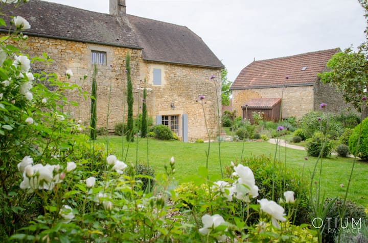 Maison Et Beau Jardin - Bastide Domme Périgord - Domme