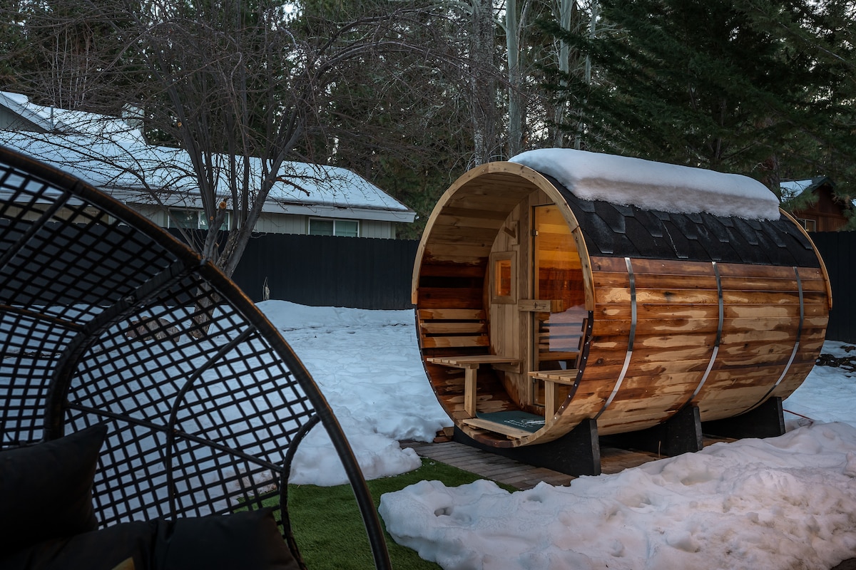 Summit Haven: Game Room | Sauna | Spa | 1/4 Acre - Houses for Rent