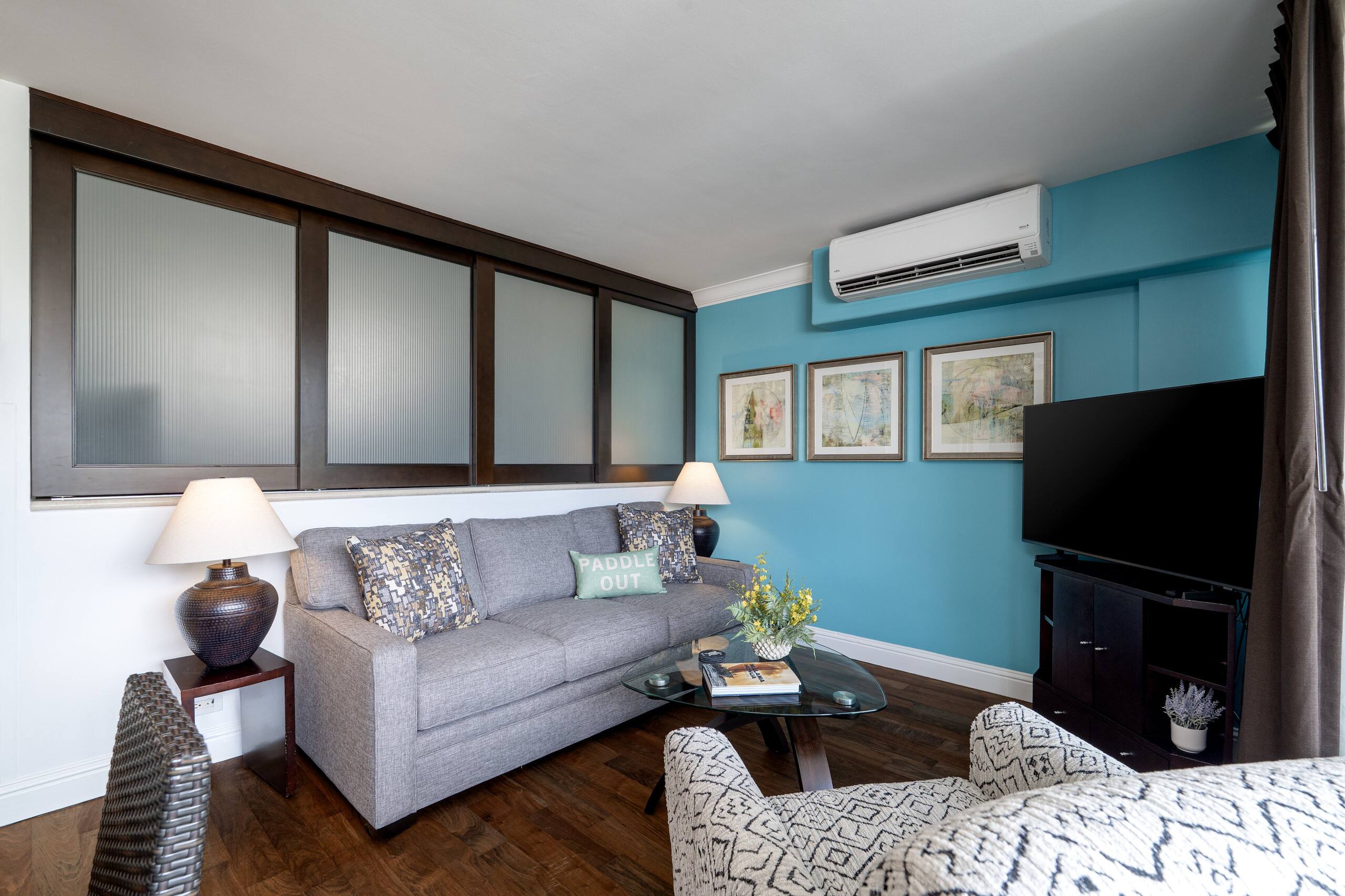 Condo in Honolulu · ★4.9 · 1 bedroom · 2 beds · 1 private bath - Image 6