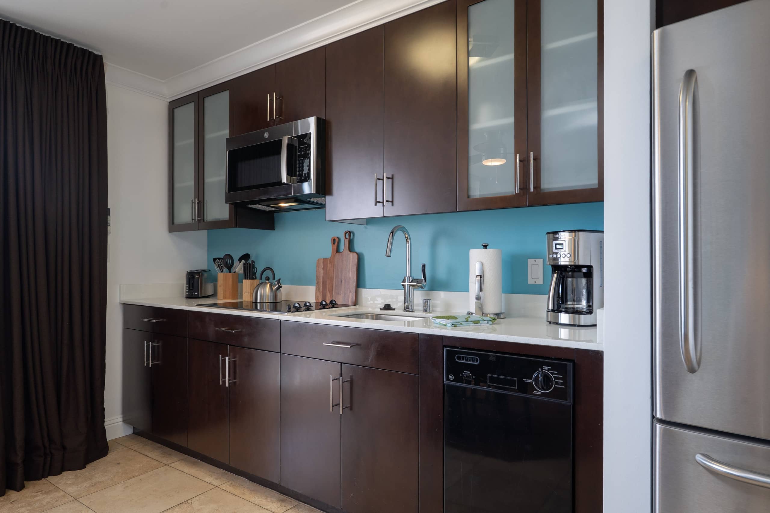 Condo in Honolulu · ★4.9 · 1 bedroom · 2 beds · 1 private bath - Image 7