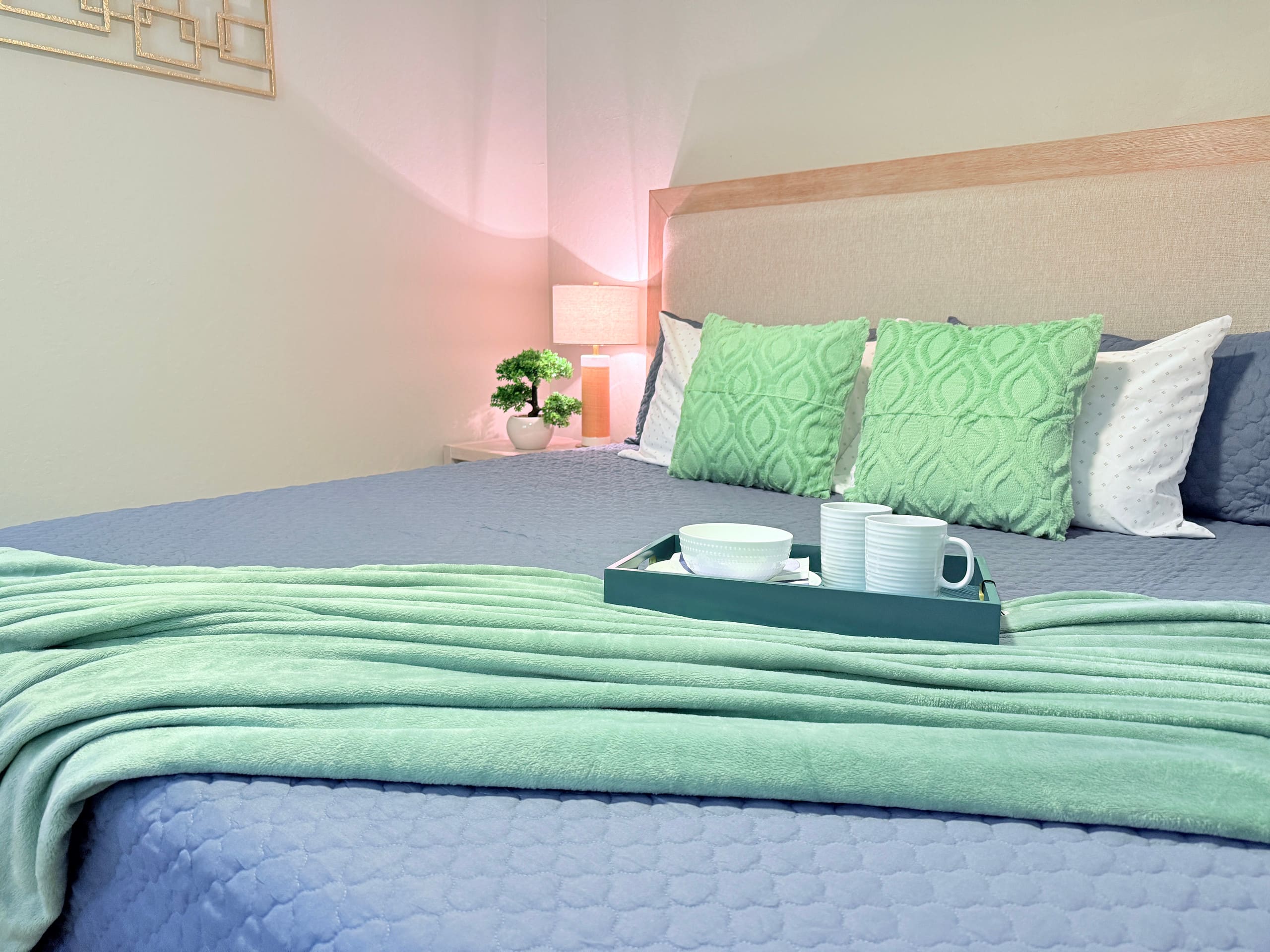 Stylish ZenGarden Oasis/King Bed/Pool/across Beach - Image 14