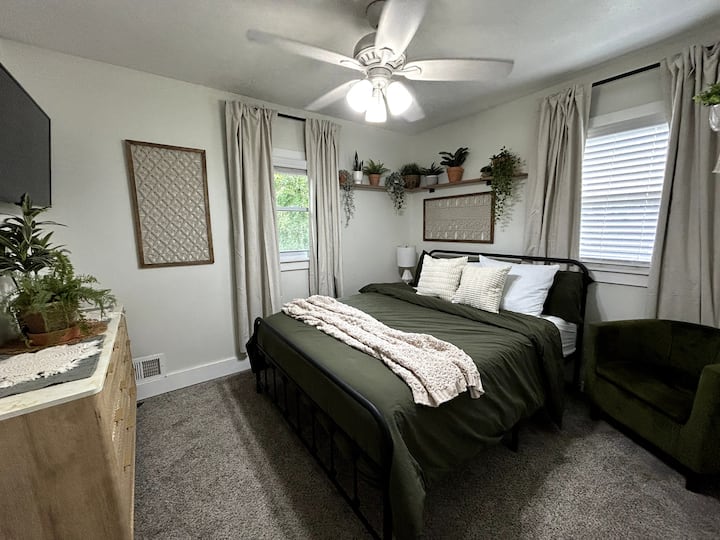 Ლუქს-კლასის თეთრეული და მატრასები.