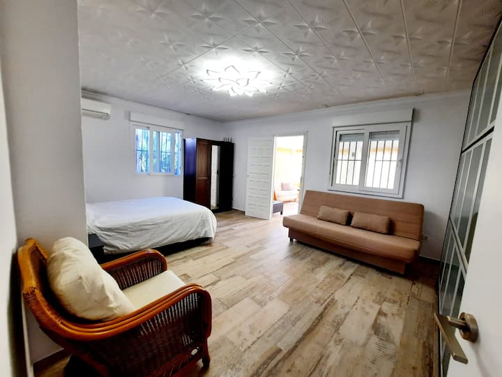 საძინებელი 1