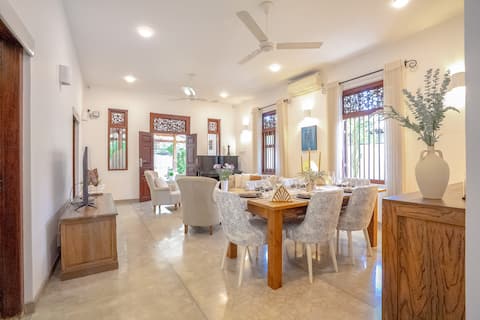 FullyAC ~ 3Bed ~ CozyFamVilla ~ 15minToCol ~ Walk2Beach