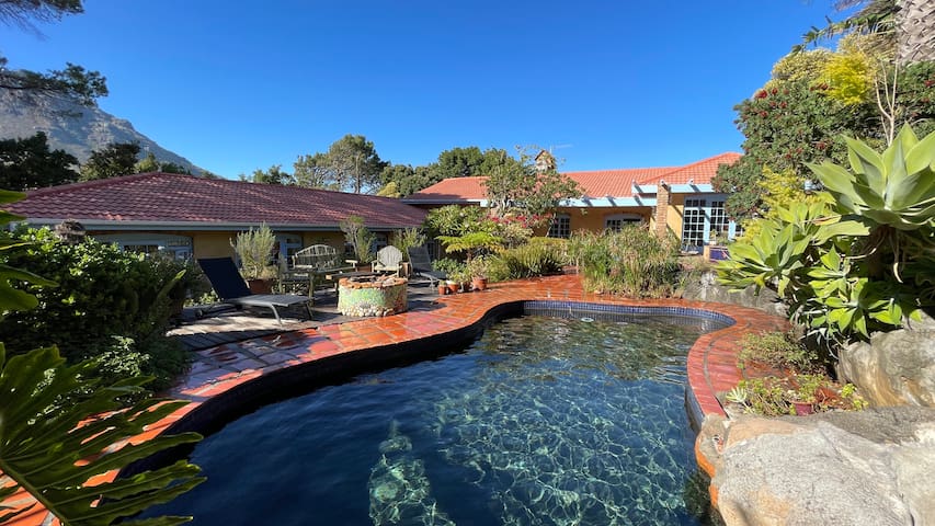 Unique Hout Bay House on Half Acre